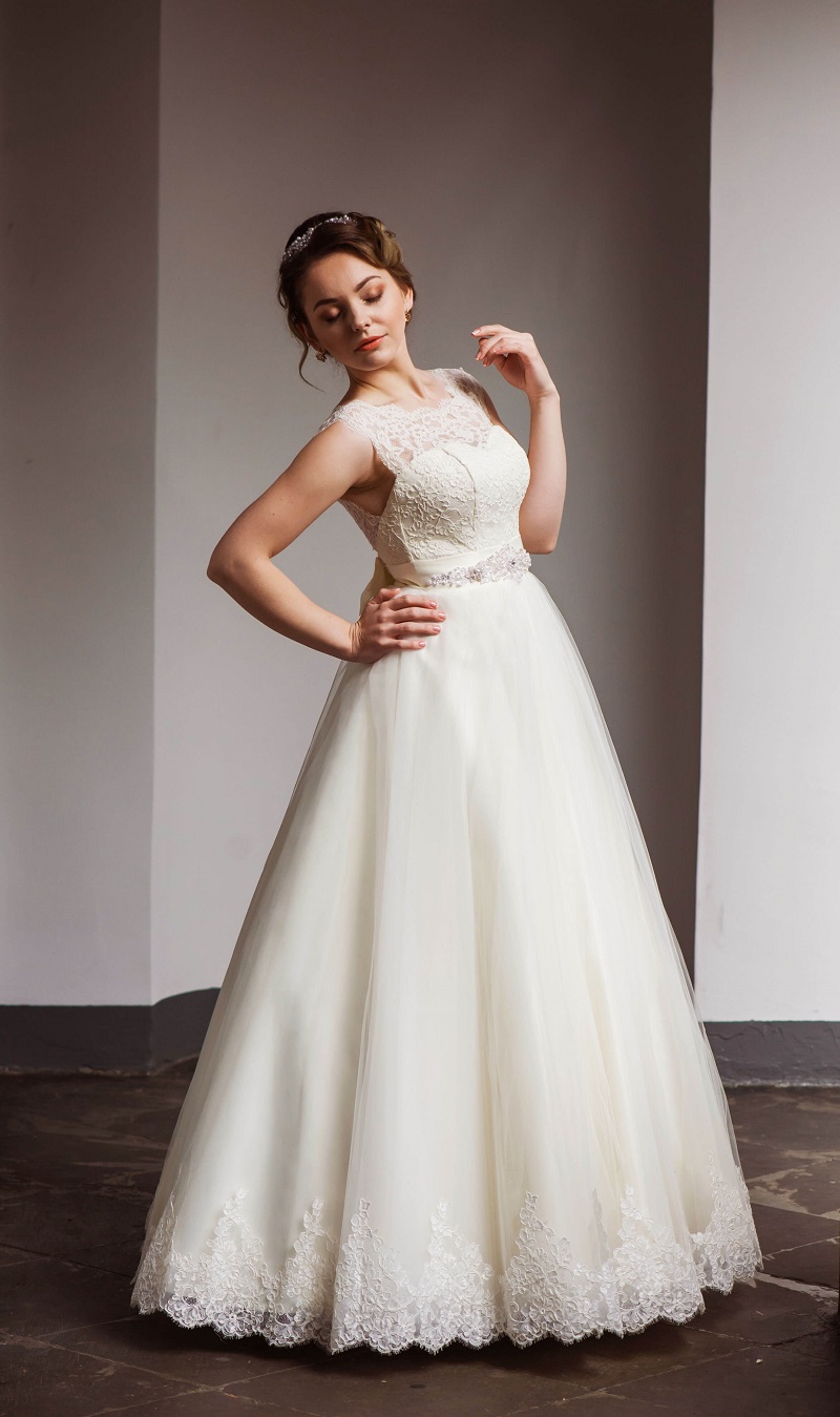 Купити весільну сукню Ileya