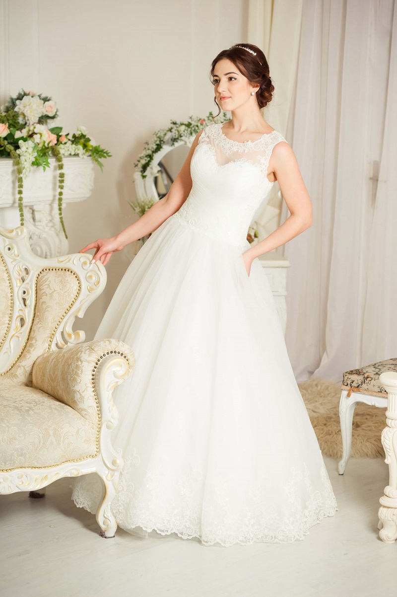 Купити весільну сукню Monna