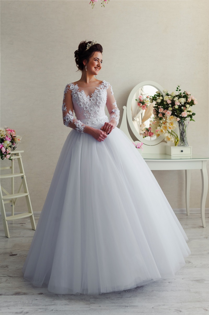 Купити весільну сукню Sakura